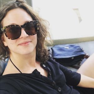 Meet your Posher, Meaghan